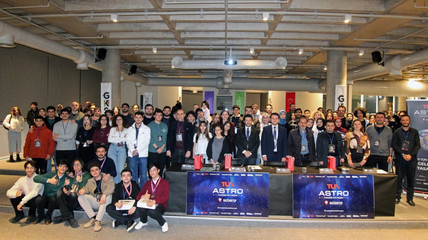 Genç uzaycılar Gaziantep'te yarıştı